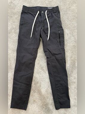 Vuori- Charcoal Drawstring cargo jogger with White Cord